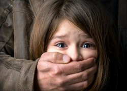 Воронежец на протяжении года насиловал 10-летнюю падчерицу