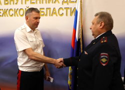 За что полицейскому начальнику на ОВиРО дали звание полковника, рассказали в воронежском МВД 