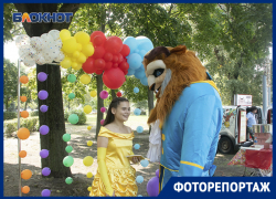 Яркими красками «Любимого Воронежа» расцвел летний город
