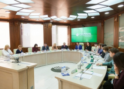 Владимир Салмин провел пресс-конференцию для журналистов региональных СМИ