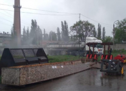 Утечка азотной кислоты из автоцистерны в Воронеже поставила на уши прокуратуру