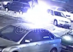 Попытка слить бензин из «Жигулей» привела к поджогу автомобиля в Воронеже