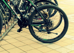 Воронежские полицейские объявили о розыске водителя, сбежавшего после наезда на 11-летнего велосипедиста