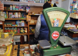 Продавщица магазина в Воронежской области украла еду на 134 тысячи рублей