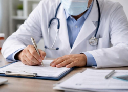 Двое воспитанников детского сада попали в больницу в Воронеже