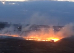 Огромный пожар у магазина Metro в Воронеже попал на видео