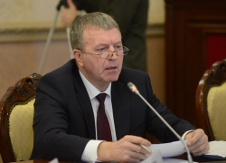 Михаил Бородин призвал воронежцев не терять голову, когда их минируют