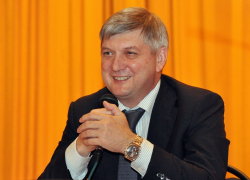 Акции воронежского губернатора поползли вверх после Петербургского форума