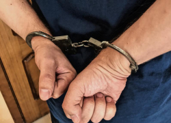 22-летний воронежец заподозрил знакомого в краже телефона и до смерти избил его