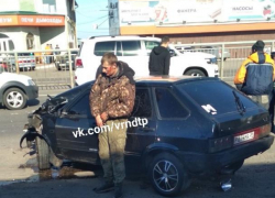 Автомобилист на ВАЗ застопорил движение на трассе под Воронежем