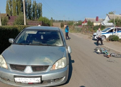 11-летний велосипедист врезался в иномарку под Воронежем