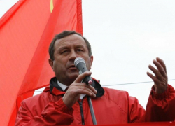 Главный воронежский коммунист обеспокоился обманом губернатора Гусева 