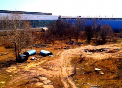 На Yotube появилось видео, в котором бывший губернатор Владимир Кулаков обвиняется в рейдерском захвате аллюминиевого завода