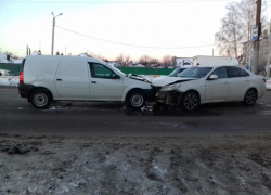 26-летний автомобилист выехал на «встречку» и устроил ДТП в Воронеже