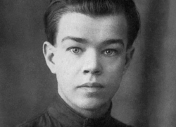 В Воронежской области отмечают 105-летие со дня рождения поэта-фронтовика Василия Кубанёва