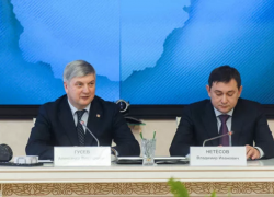 Владимир Нетёсов представил «команду мечты» к выборам губернатора