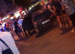 В Воронеже произошло сильное ДТП у парка "Алые паруса": водители с травмами головы в больнице