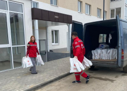 «Красный крест» начал помогать эвакуированным в Воронежскую область белгородцам