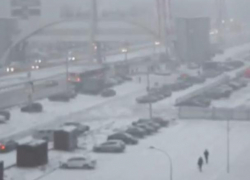 Воронежцы устроили спор из-за видео со снегопадом