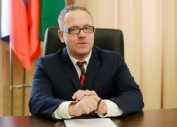 Под Воронежем семилукский префект проверит своего зама из-за бизнеса