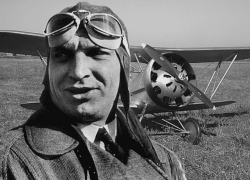 115 лет назад родился летчик-легенда, получивший воронежское образование