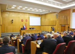Дефицитный бюджет на 2019 год приняли депутаты Воронежской облДумы