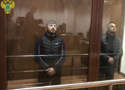 Два мигранта получили 30 лет на двоих за резонансное убийство у «Галереи Чижова» в Воронеже