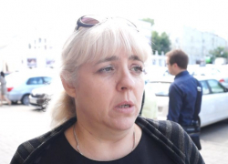 Воронежские власти пытаются выполнить обещания, которые дали женщине, объявившей голодовку