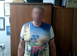 Вооруженного мужчину, силой отобравшего у воронежца целый пакет денег, приговорили к большому сроку 