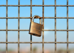 Воронежцев будут судить за убийство пенсионера из-за косметички