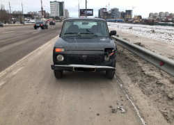 Автомобилистка сбила ребенка и девушку на пешеходном переходе в Воронеже