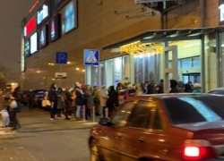 Воронежцы испугались и сами эвакуировались из ТЦ в центре города