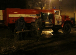 В Воронеже на пожаре погибла женщина, 12-летний мальчик – в больнице