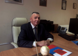 Родные и друзья поздравляют Геннадия Вязова