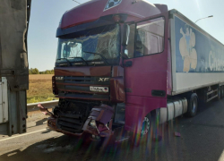 Две фуры столкнулись на М-4 «Дон»