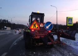 Опубликовано фото с места смертельного ДТП со снегоуборщиком на М-4 под Воронежем