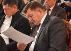 Единоросс Гребенкин обвинил Владимира Путина в принятии антинародного закона по платежам за капремонт