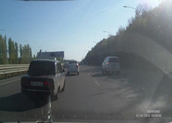 Игра в дорожные шашки привела к ДТП на въезде в Воронеж