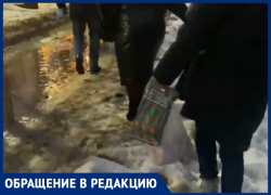 С одной стороны сугроб, с другой – лужа: тротуары дарят воронежцам право выбора