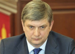  У врио губернатора Александра Гусева упали «акции»