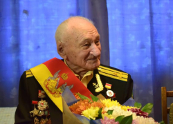 Сто лет исполнилось воронежскому ветерану ВОВ Александру Мозговому