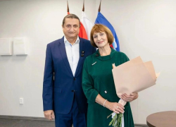 Сергей Чижов начал работу в новом созыве Госдумы с поддержки учителей