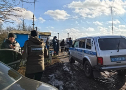 Потасовкой с полицией закончился инспекционный визит на свалку в Воронежской области