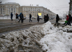 Чем власти запаслись на случай новогоднего снегопада в Воронеже