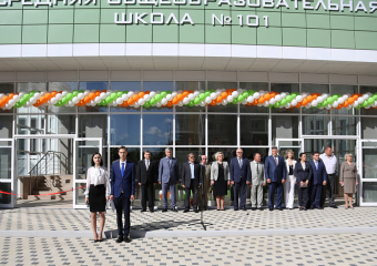 В День знаний в Воронеже распахнула свои двери новая школа в микрорайоне Дубрава