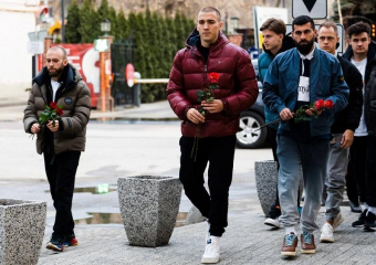 Футболисты воронежского «Факела» почтили память жертв теракта в "Крокусе"