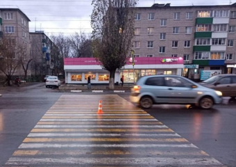 1,5-годовалого ребёнка и девушку сбили на переходе в воронежском райцентре 