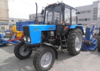 В Воронежской области мужчина поехал в магазин на угнанном тракторе