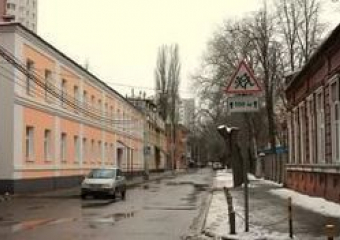 Помощник пенсионерки по дому и быту дважды продал ее квартиру в центре Воронежа