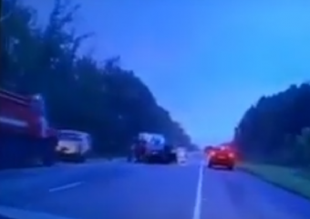 Опубликовано видео с места ДТП на воронежской трассе с 8 погибшими